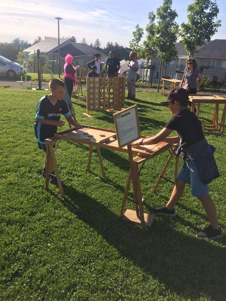 Jeux en bois avec 